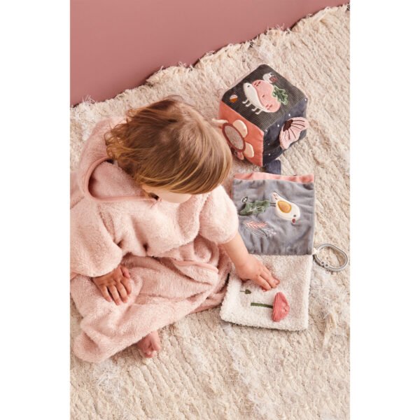 Cahier D'activités Souple 16x16