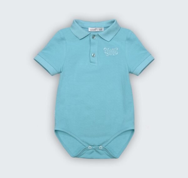 Polo body en piqué 100% coton à col chemisier et broderie